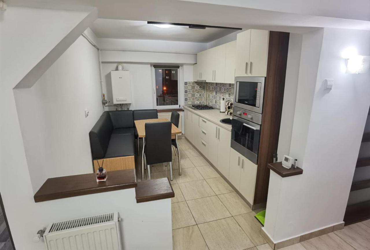 Apartament - Central Târgu Jiu Exteriér fotografie